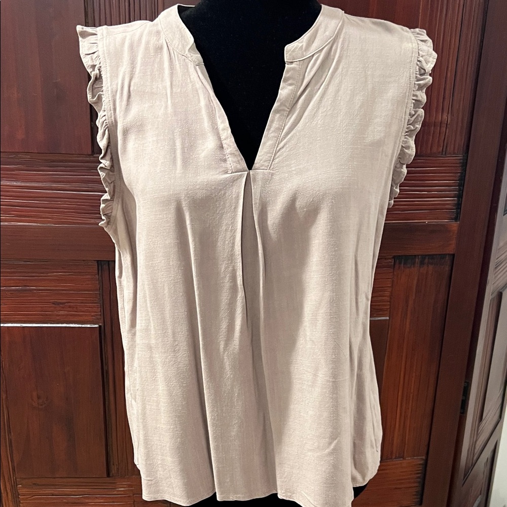 Linen Sleeveless Ruffle Trim V-Neck Blouse in Light Taupe